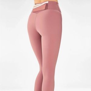 Trinity motion 365 mauve fabletics legging orchid smoke